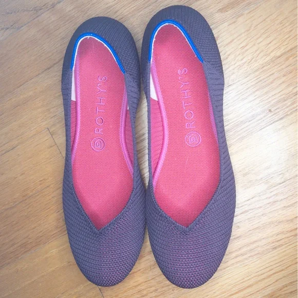 Rothy’s Berry Lattice Round Toe Flats - Picture 2 of 6